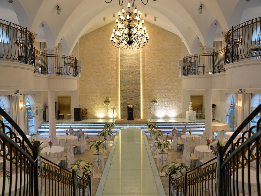 Отель Ramada By Wyndham Songdo Инчон Экстерьер фото